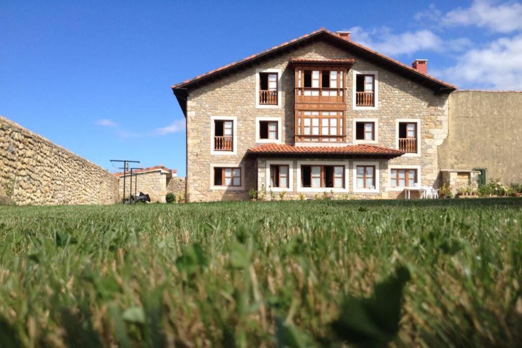 La Casona De La Bisa Villa Colombres Exterior photo